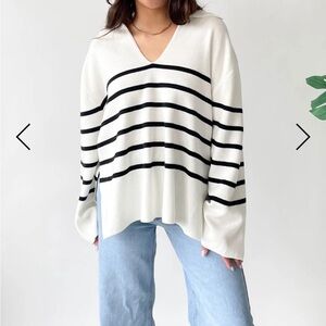 NWOT grey bandit striped sweater!